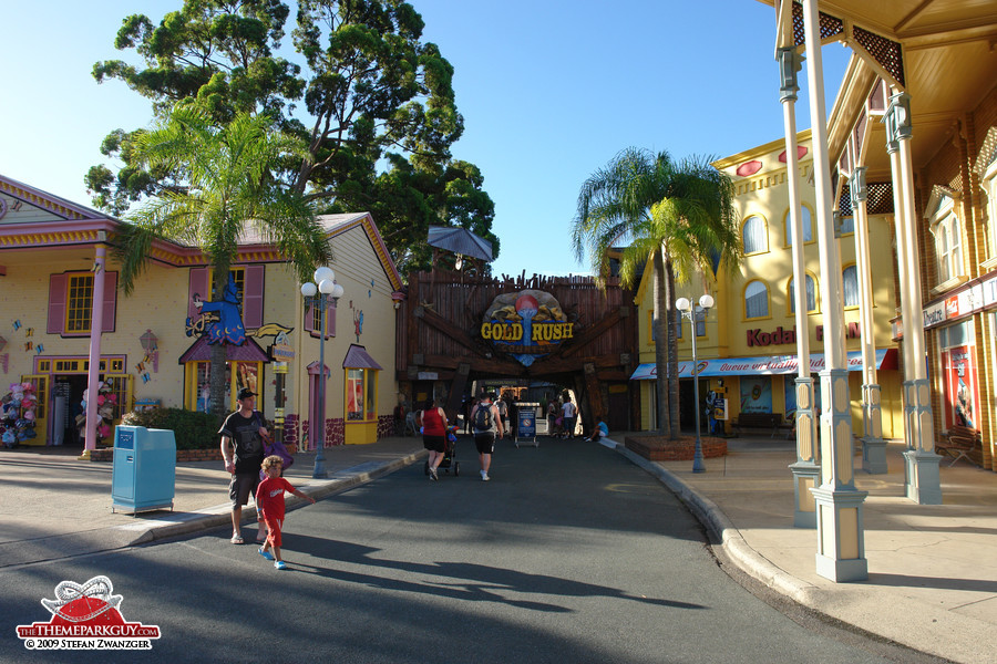 Main Street (Dreamworld) - Wikipedia